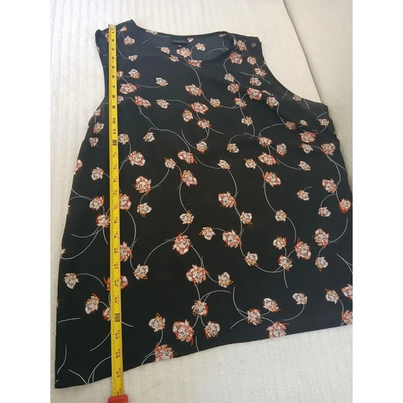 Who What Wear Size M Tank Top Sleeveless Black Floral - Picture 6 of 10